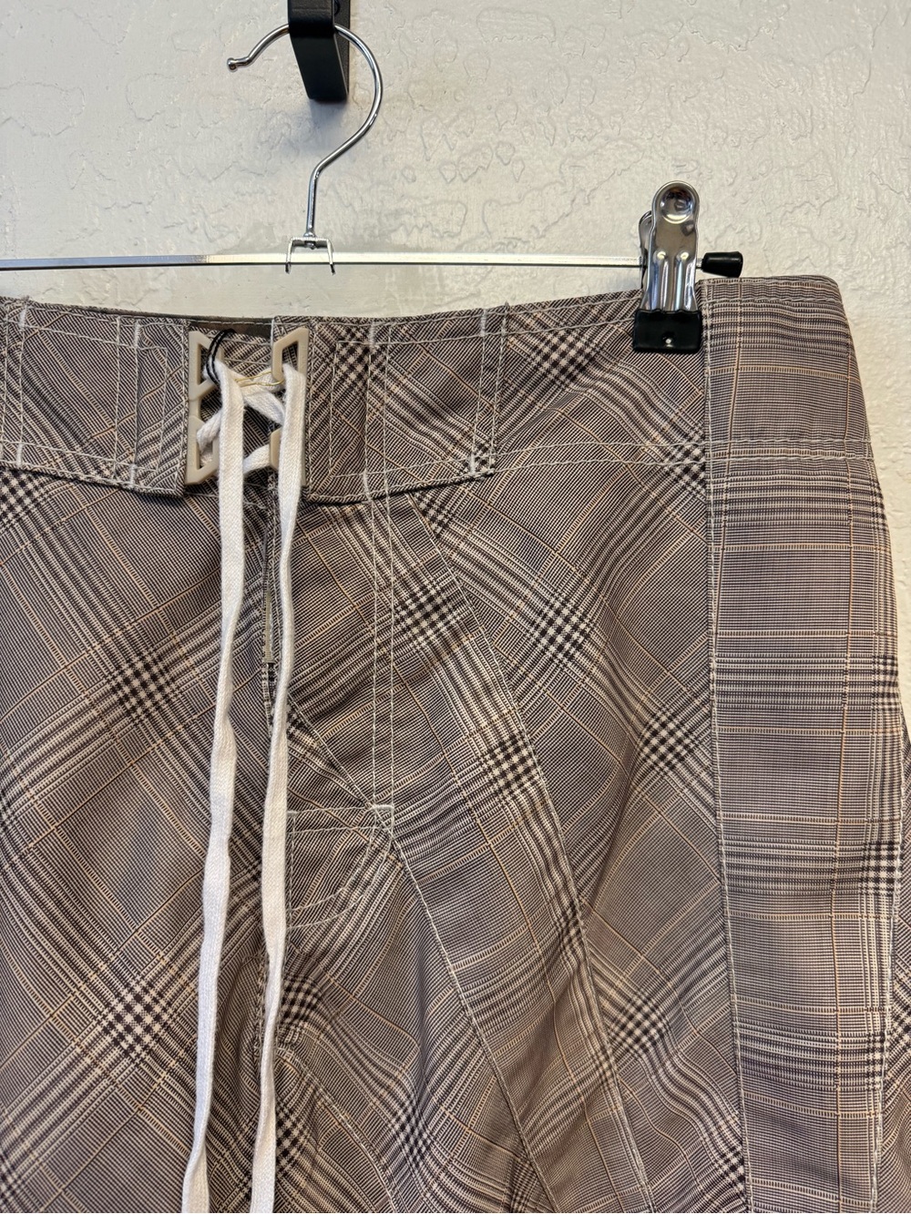 Vintage Billabong Andy Irons board shorts - Picture 5 of 12
